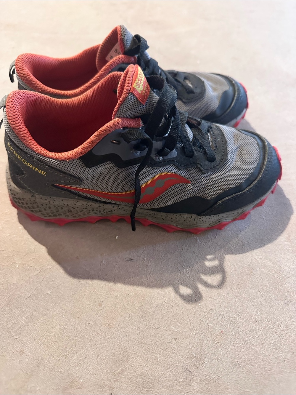 Saucony Kids Grey and Red Trail Sneakers